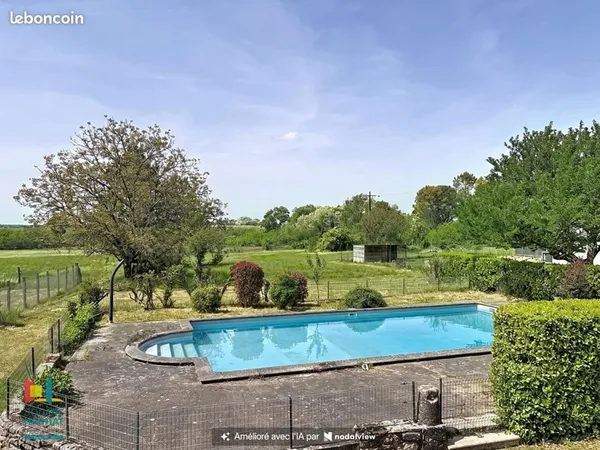Maison 9 pièces 213 m²