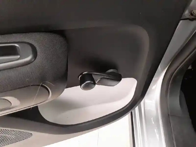 Citroën C3 bluehdi 100 s&amp;s bvm6 — photo 23
