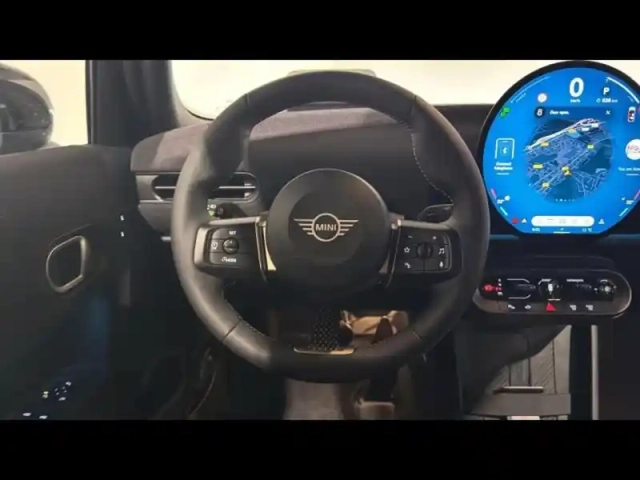 Mini Cooper 5 portes c 156ch classic dkg7 — photo 9
