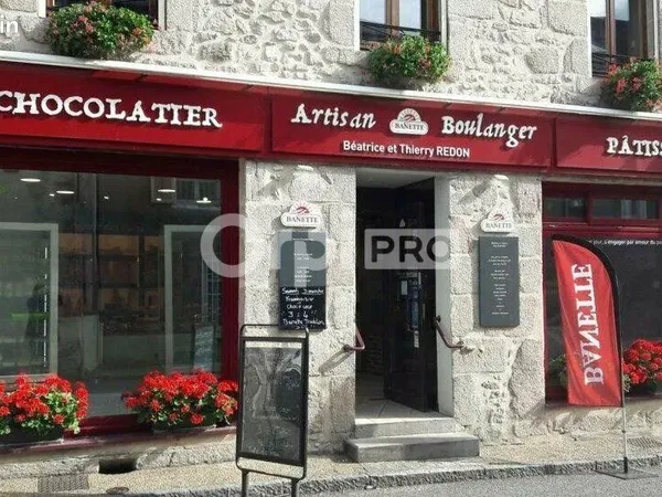 Fonds de commerce boulangerie 192 m²