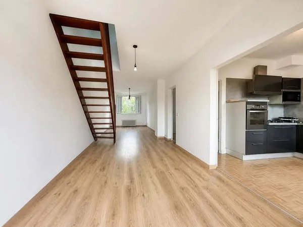 Appartement 5 pièces 108 m²