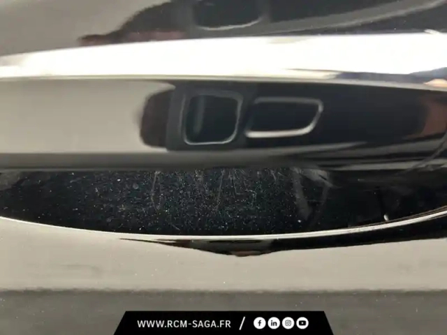 Mercedes Eqa 250+ amg line — photo 23