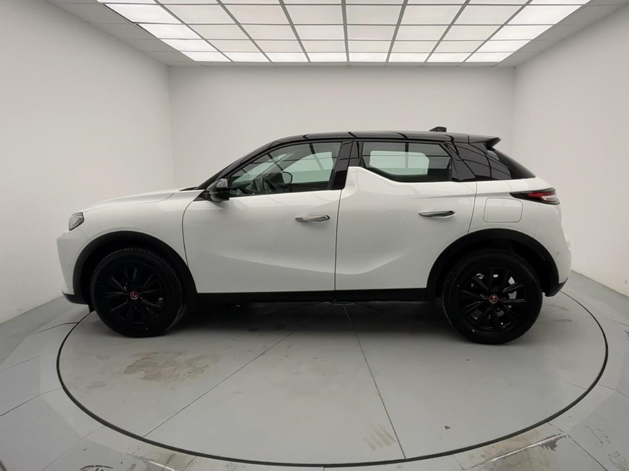 Ds Ds 3 puretech 130 eat8 performance line — photo 6