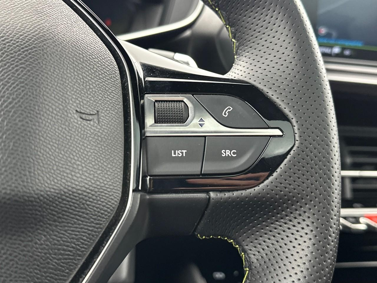 Peugeot 208 puretech 100 s&s eat8 gt — photo 19