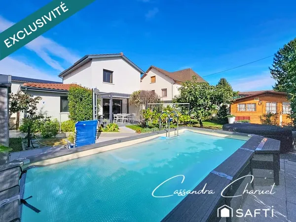 Maison familiale avec piscine