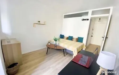 Studio meublé