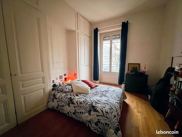 Recherche colocataire 44 Cours Charlemagne à partir du 23/10
