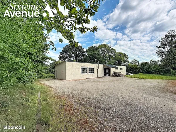 Entrepôt 165 m² Saint Evarzec