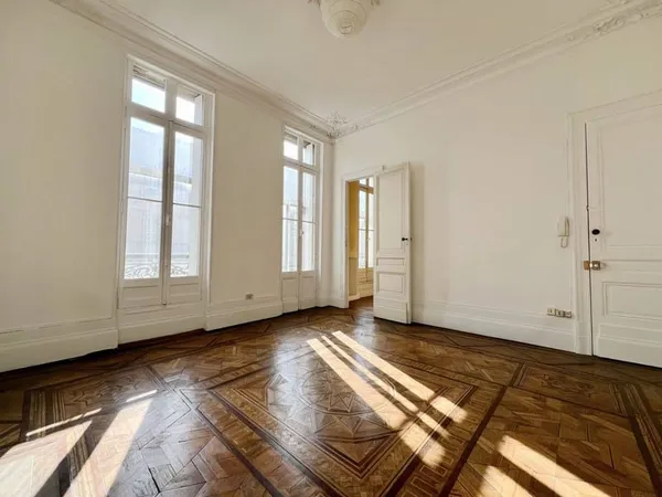 Appartement 3 pièces 77 m²