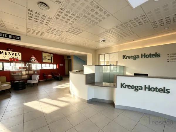 Hôtel 56 pièces 2118 m²