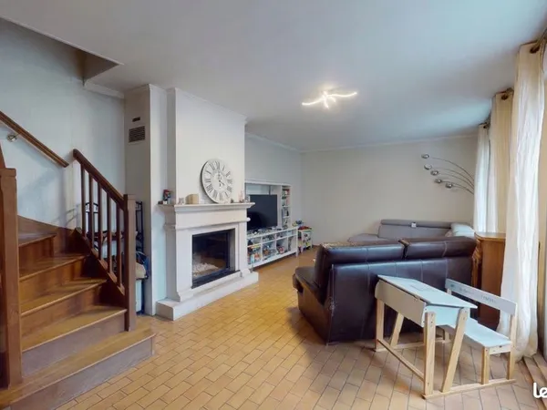 Maison familiale avec jardin & vue forêt — 25 min de Reims