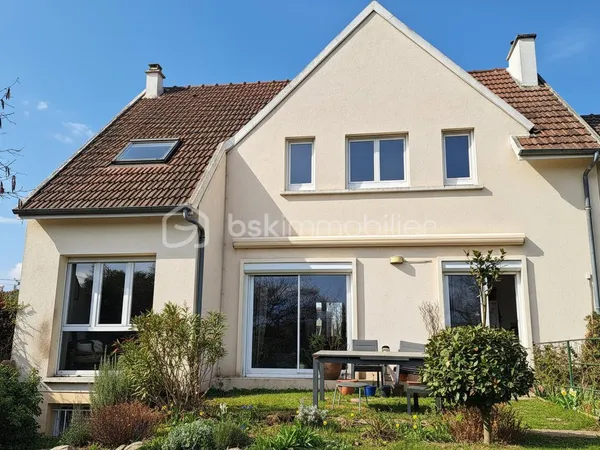 Maison 8 pièces 142 m²