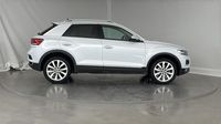 Volkswagen T-Roc 1.5 TSI EVO 150ch EVO Carat BVM6 S&S — photo 4