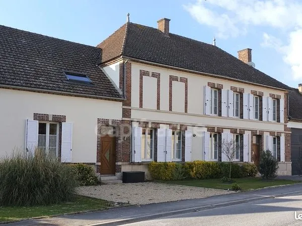 Maison 14 pièces 398 m²