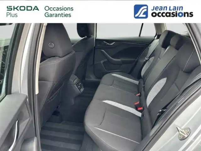 Skoda Scala 1.0 tsi evo 2 116 ch bvm6 — photo 6