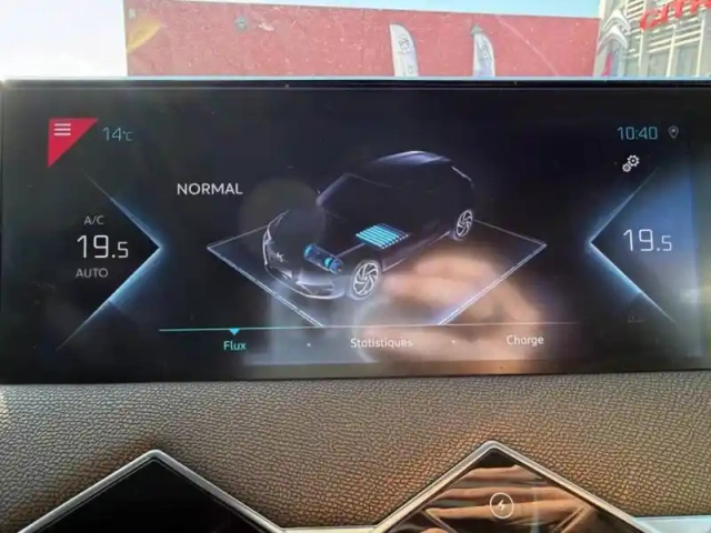Ds Ds 3 crossback e-tense grand chic 4cv — photo 12