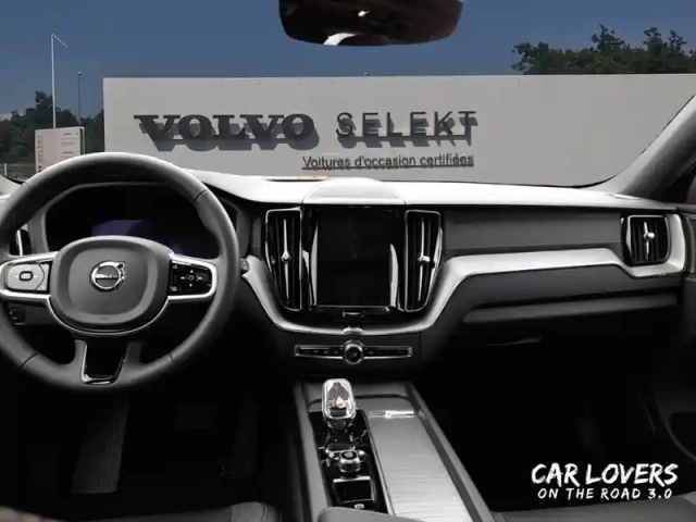 Volvo Xc60 t6 awd hybride rechargeable 253 ch+145 ch geartronic 8 — photo 17