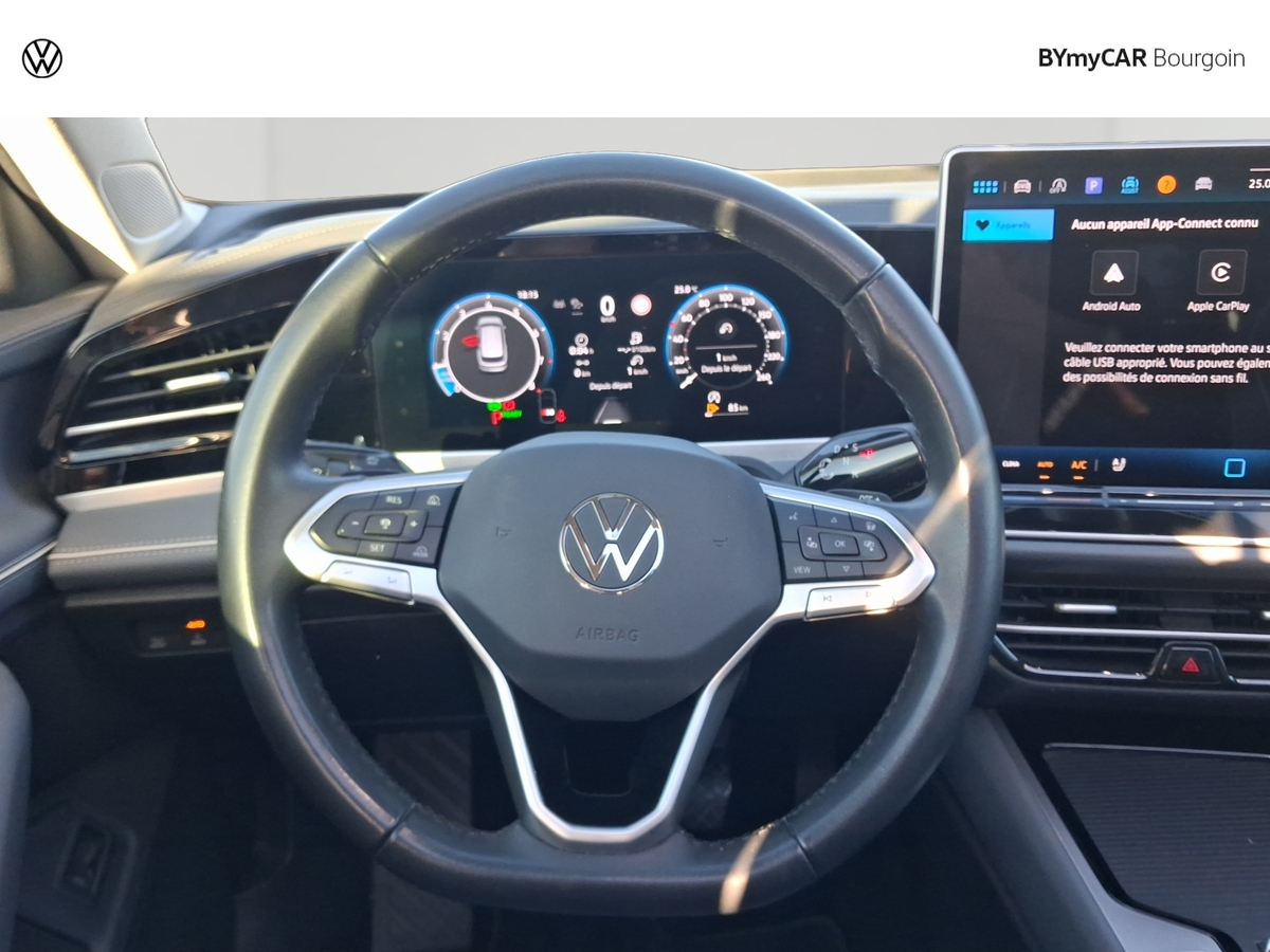 Volkswagen Passat 1.5 eTSI OPF 150 DSG7 — photo 10
