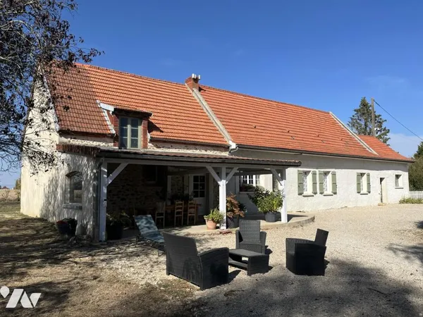 Maison 2 pièces 270 m²