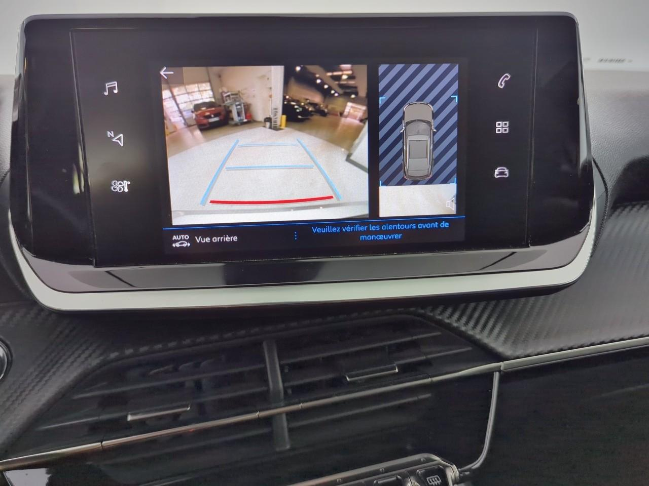 Peugeot 2008 puretech 130 s&s bvm6 allure — photo 18