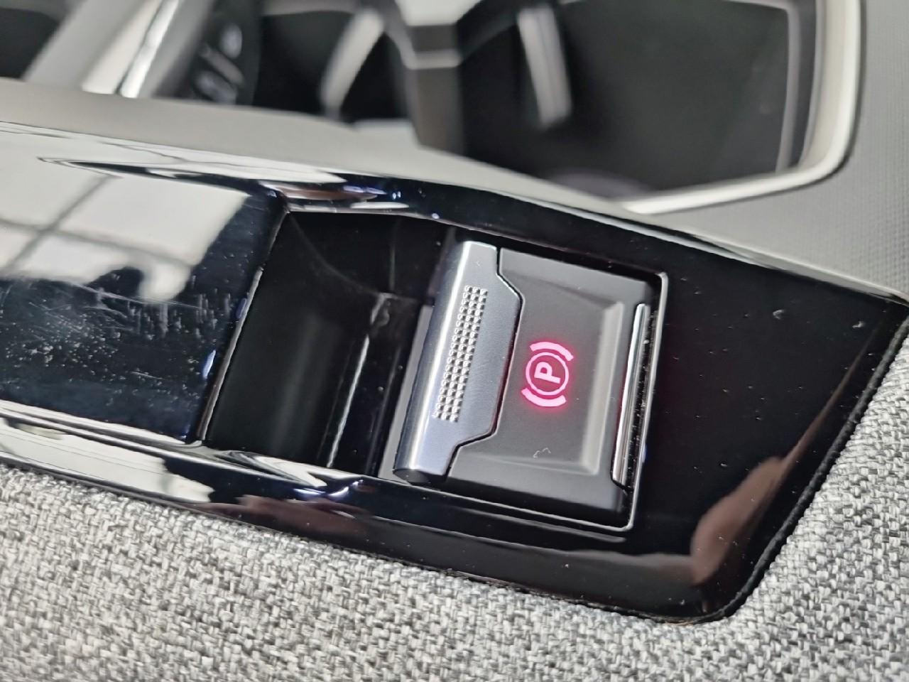 Peugeot 3008 hybrid 145 e-dcs6 allure — photo 20