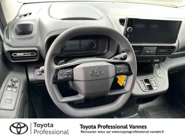 Toyota Proace city medium 130 d-4d start bva mc24 — photo 7