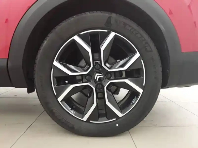 Citroën C4 e- x 136 ch automatique — photo 11