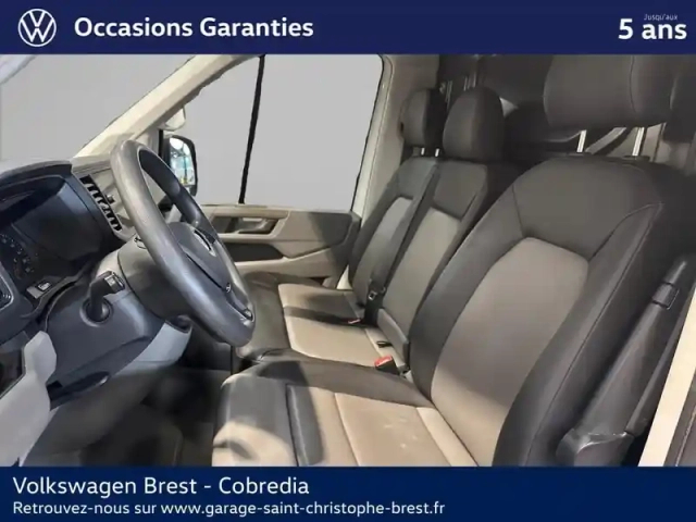 Volkswagen Crafter fg 30 l3h3 2.0 tdi 140ch business traction — photo 9