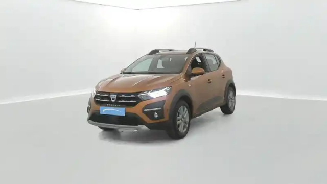Dacia Sandero tce 90 - 22 — photo 10