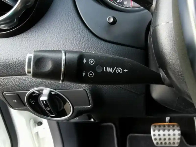 Mercedes Gla 220 d 4matic fascination pack — photo 19