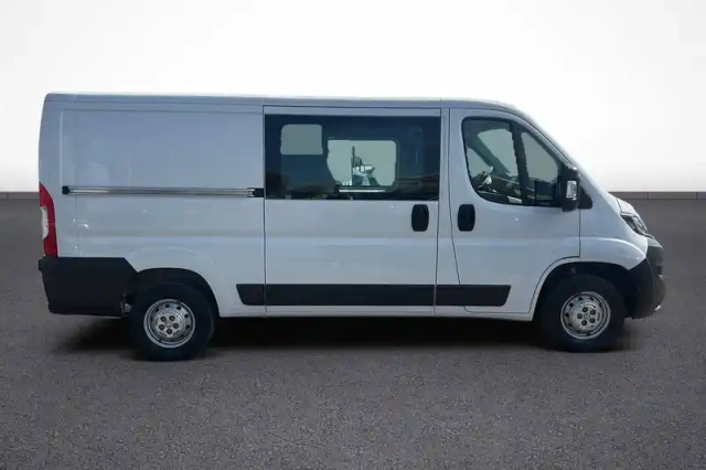 Peugeot Boxer cabine approfondie 7 places 3.3 t l2h1 140 s&amp;s — photo 32