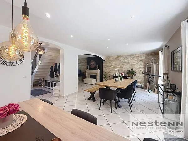 Maison 6 pièces 165 m²