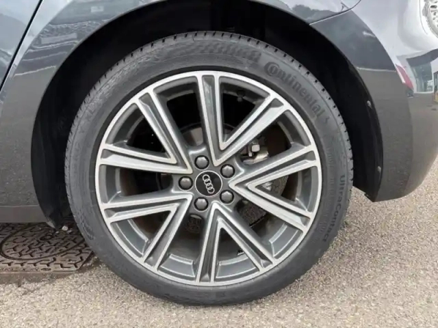 Audi A1 sportback 30 tfsi 110ch advanced s tronic 7 — photo 10