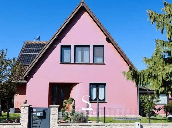 HOERDT - Maison avec piscine et véranda, à proximité de Strasbourg - À VENDRE