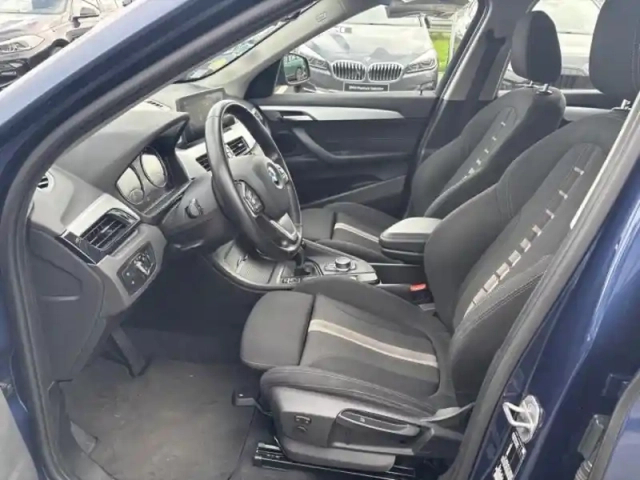Bmw X1 sdrive18da 150ch business design — photo 9