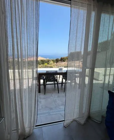 Location appartement à l'année Île-Rousse vue mer