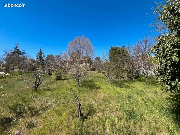 Terrain 283 m² Manosque