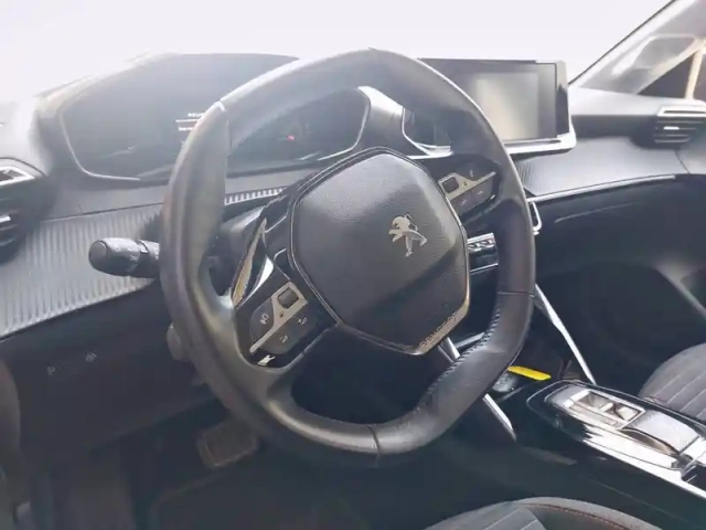 Peugeot 208 electrique 50 kwh 136ch — photo 9