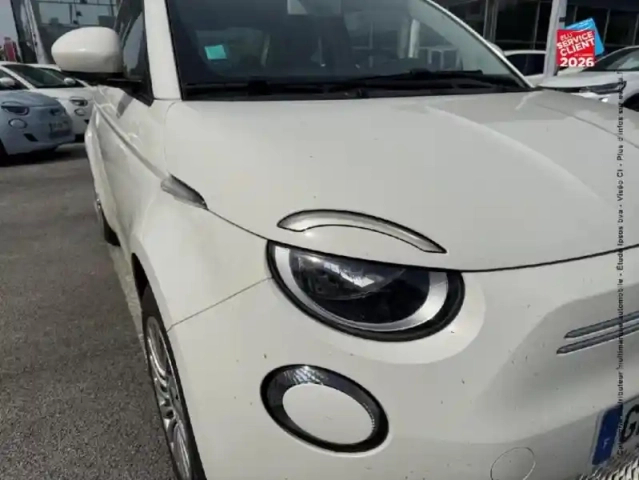 Fiat 500 e 95ch action — photo 28