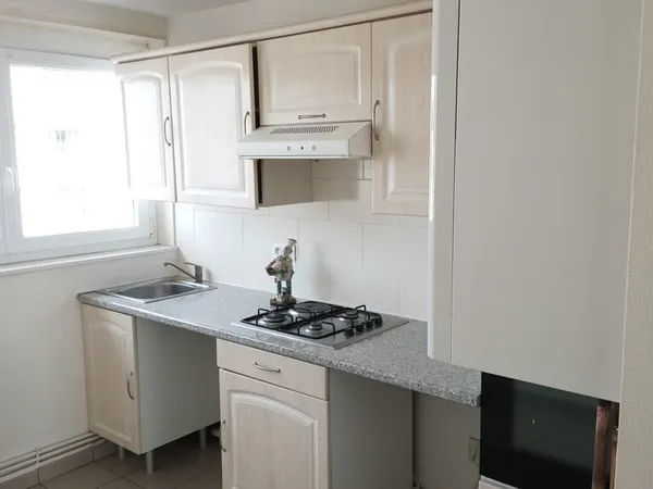 Magnifique appartement refait à neuf type F1/f2 52m2