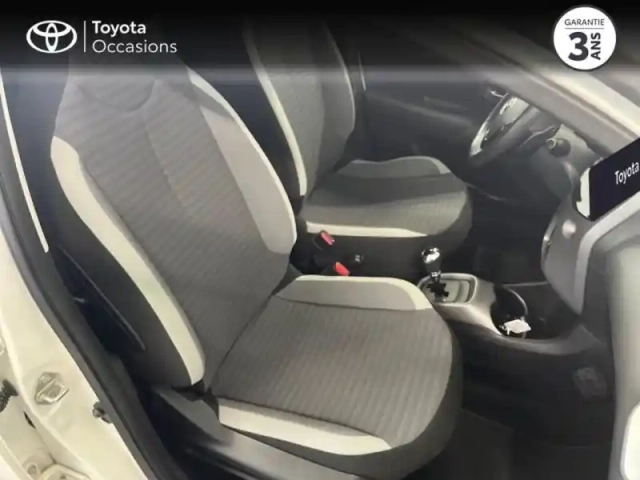 Toyota Aygo 1.0 vvt-i 72ch x-play 3p — photo 6