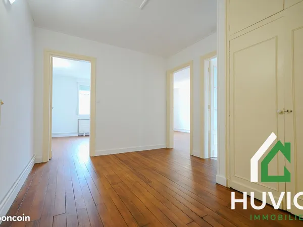 Appartement t3 rénové en hyper-centre