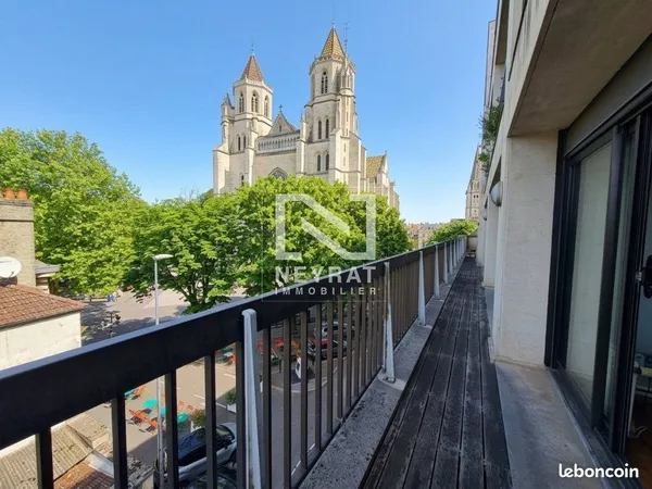 Appartement 5 pièces 140 m²