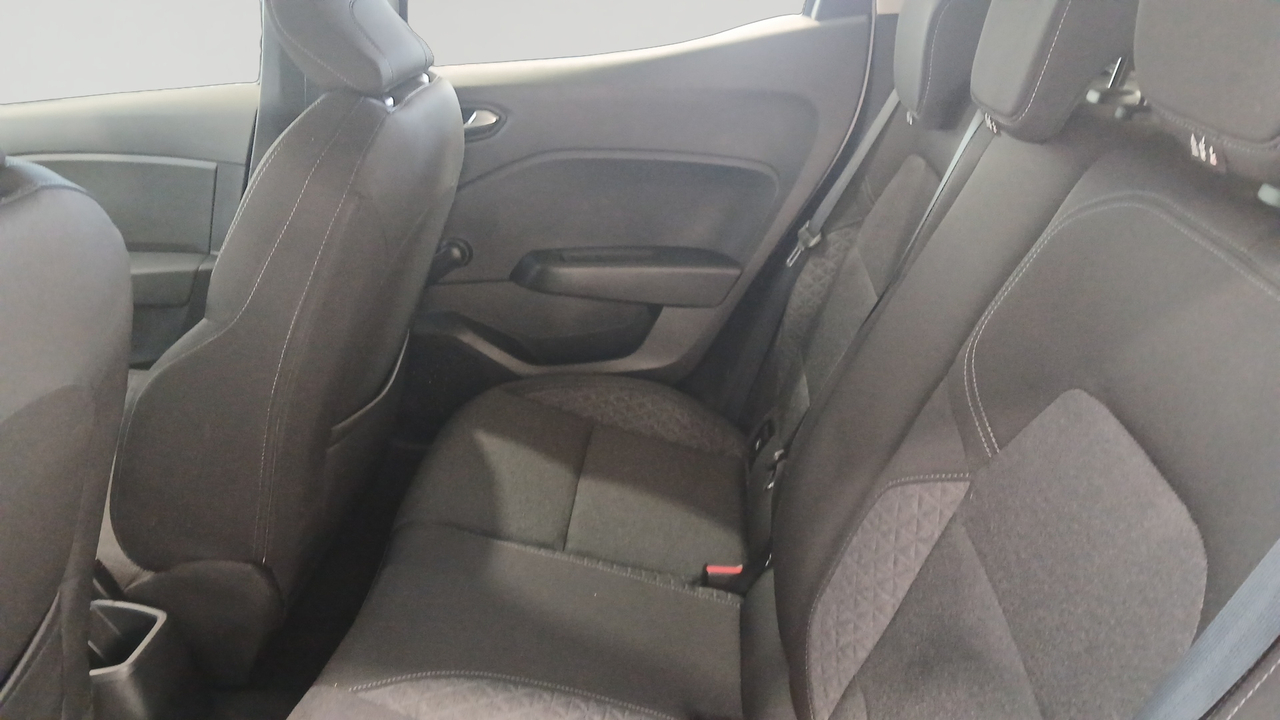 Renault Clio SCe 65 - 21 — photo 12