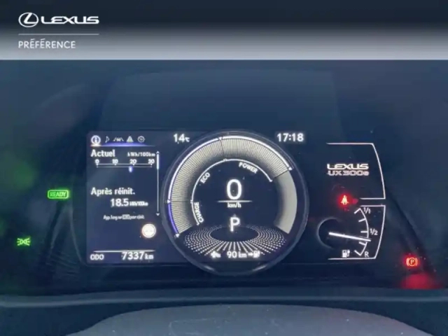 Lexus Ux 300e le — photo 14