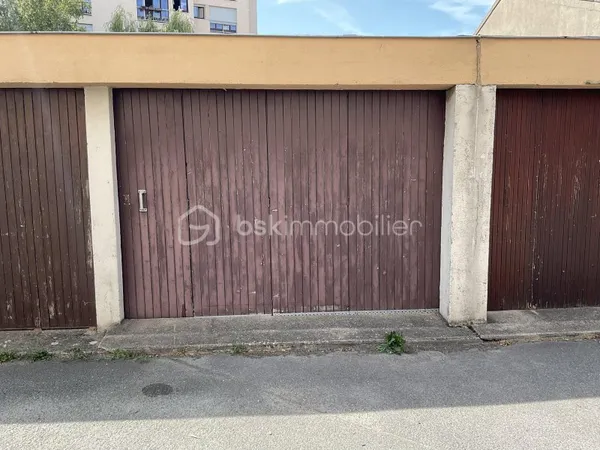Box de stockage 16 m²
