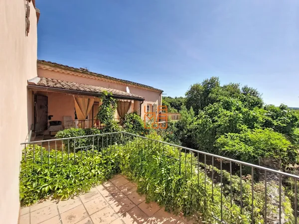 Maison 9 pièces 187 m²