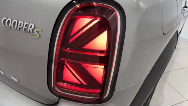 Mini Mini countryman 125 - 95 ch all4 bva6 — photo 19