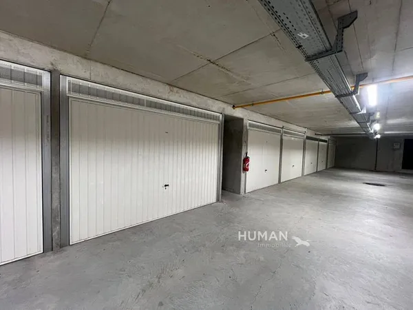 Parking 14 m²