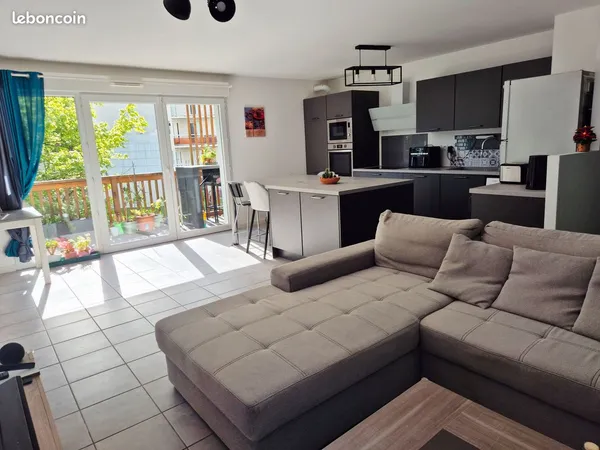 Appartement T4 88m² avec terrasse - Mérignac Pichey